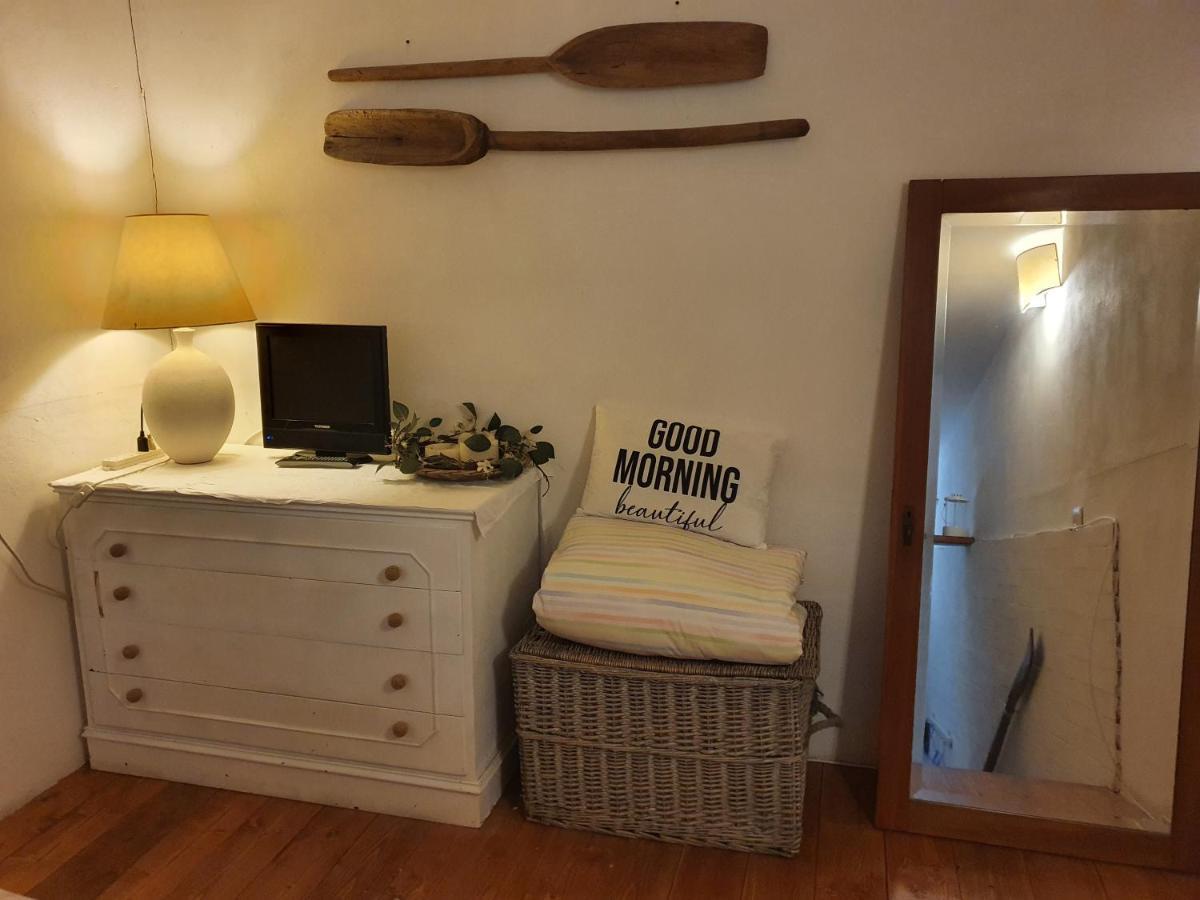 Il Piccolo Borgo Apartment มอนตัลโต ดิ กัสโตร ภายนอก รูปภาพ