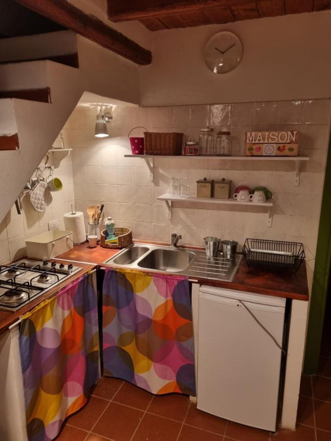 Il Piccolo Borgo Apartment มอนตัลโต ดิ กัสโตร ภายนอก รูปภาพ