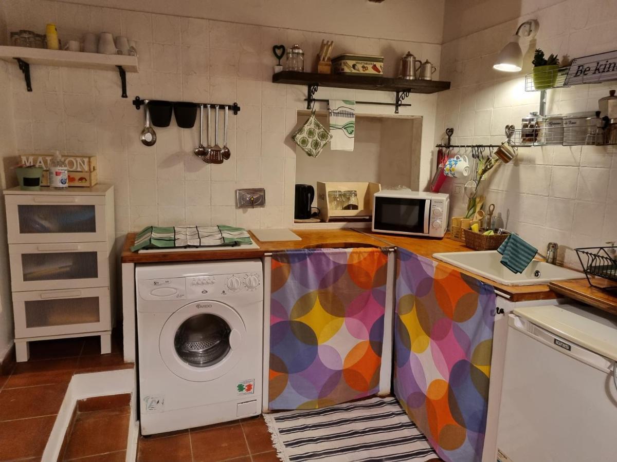 Il Piccolo Borgo Apartment มอนตัลโต ดิ กัสโตร ภายนอก รูปภาพ